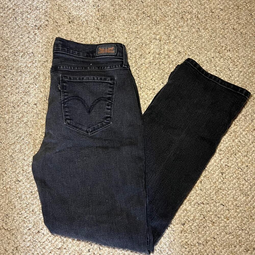 Levis black straight leg jeans